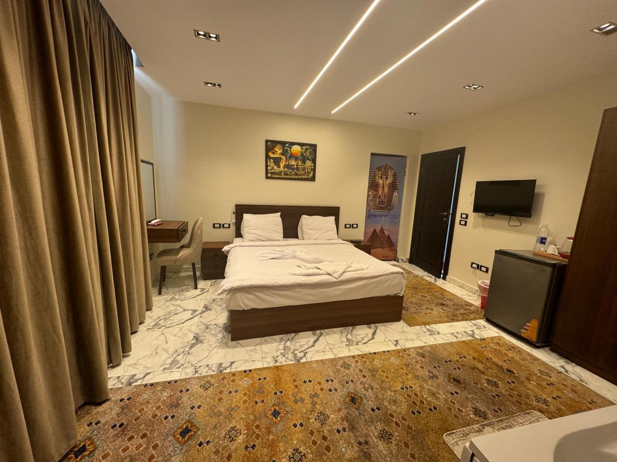 Unique Pyramids Boutique Inn Kafrat al Jabal Exterior photo